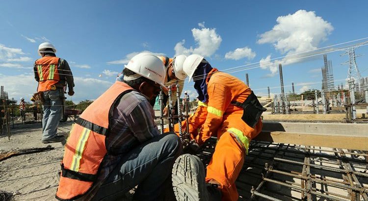 Empresas reclutan 600 obreros de Tamaulipas para obras en Monterrey y Tabasco
