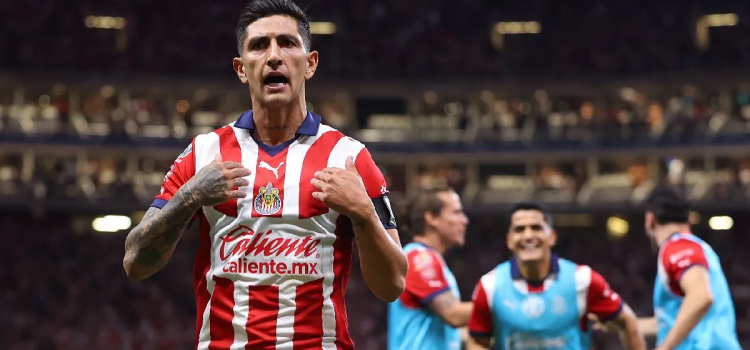 Chivas gana; América logra empatar