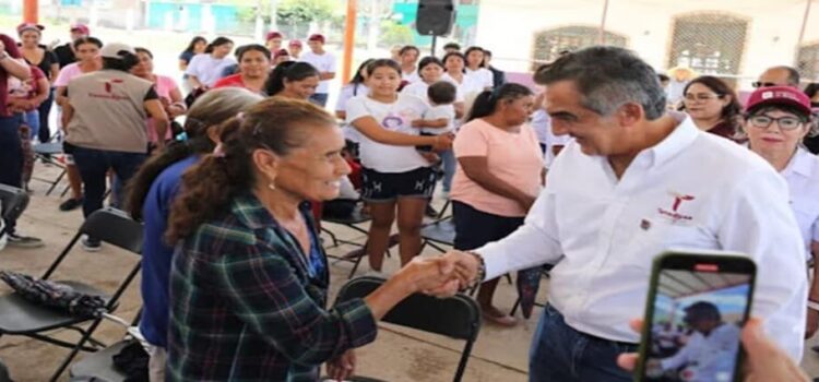 Los damnificados por la Tormenta “Alberto” reciben las llaves de su nueva casa