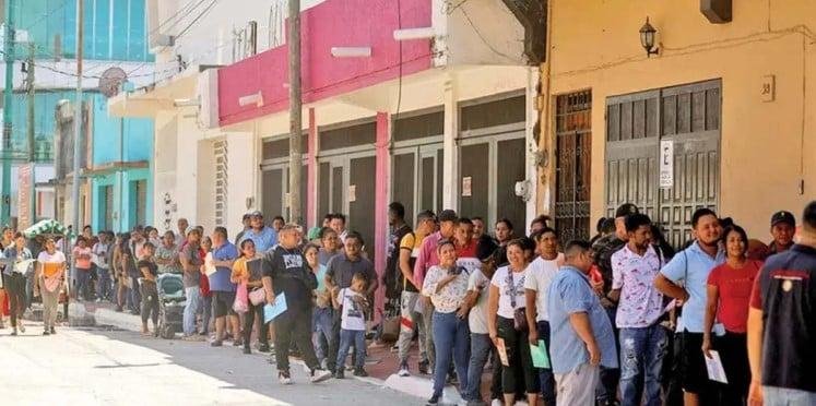 Hay 30 mil migrantes varados en México: Sheinbaum Hay 30 mil migrantes varados en México: Sheinbaum