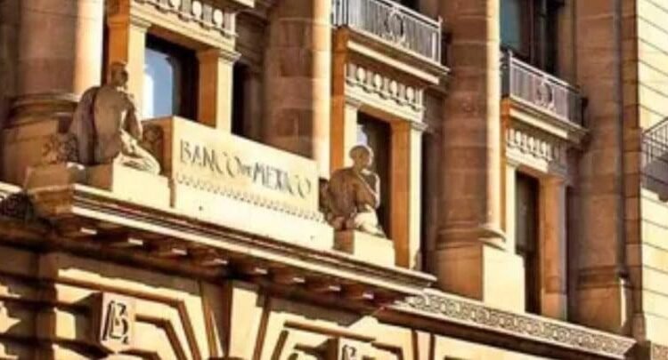 Banxico advierte posible recesión económica en México durante 2025 Banxico advierte posible recesión económica en México durante 2025