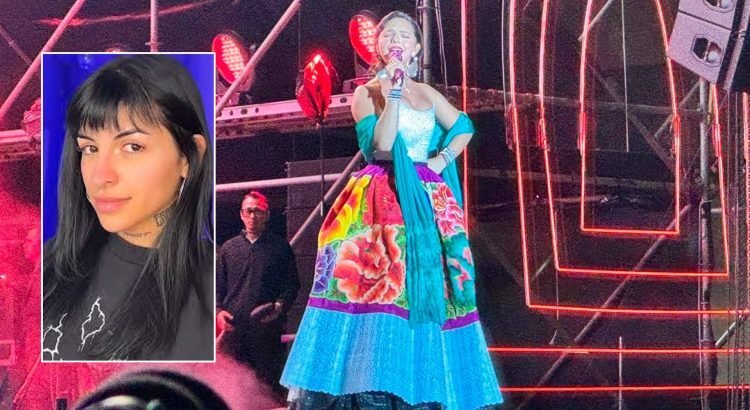 Ángela Aguilar recibe gritos de “Cazzu” en su presentación del Grito en Guadalajara