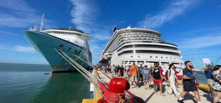 Yucatán cierra 2025 con 153 arribos y superará los 460 mil cruceristas