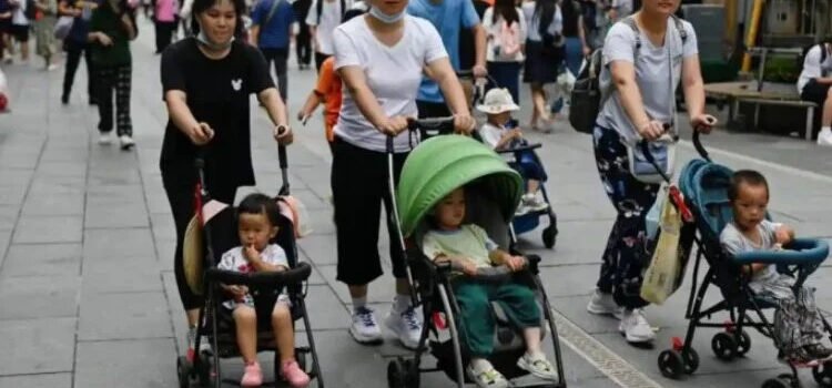 Aplicará China impuesto del 13% a anticonceptivos